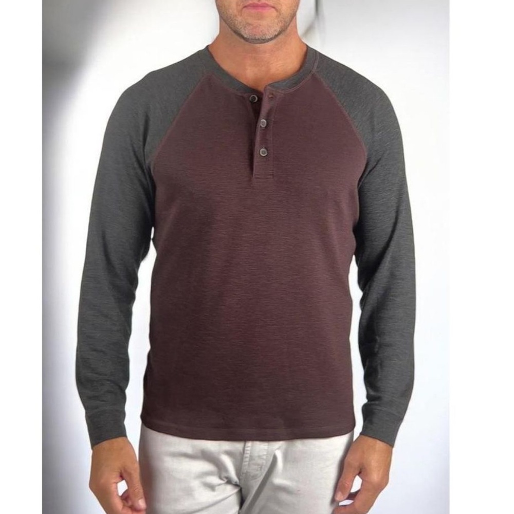 Tailor Vintage Men’s Small Long Sleeve Henley Shirt Burgundy/ Gray NWT